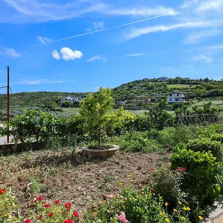 Xherimeja Family Oasis Berat