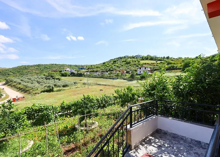 Apartman Xherimeja Family Oasis