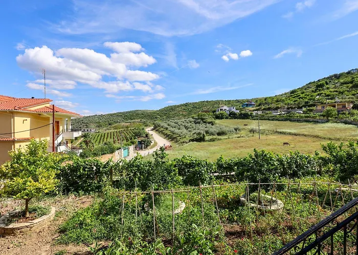 Xherimeja Family Oasis Apartman *