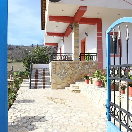 Xherimeja Family Oasis Appartement *