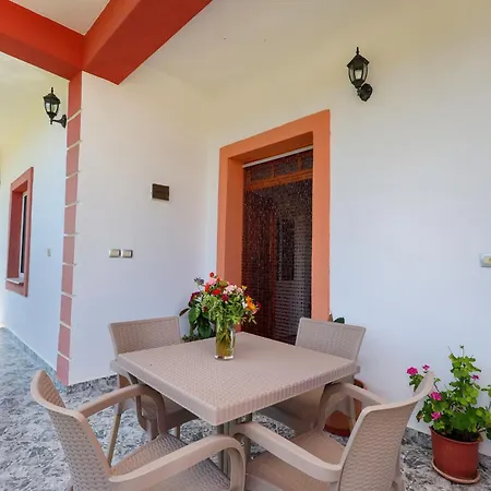 Xherimeja Family Oasis Appartement Berat