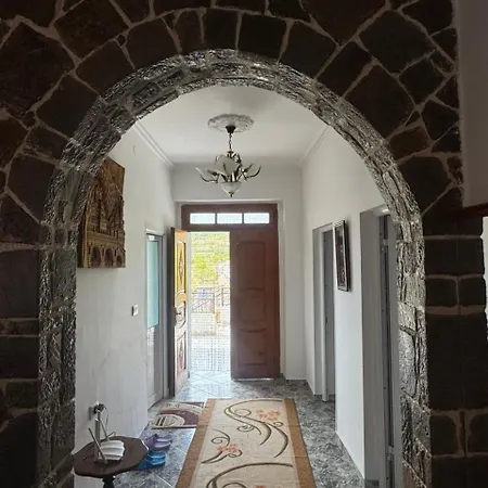 Xherimeja Family Oasis * Berat